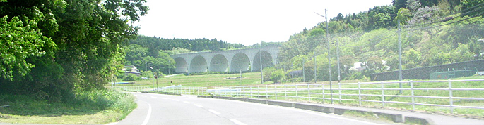本宮美晴泉磐越道高架
